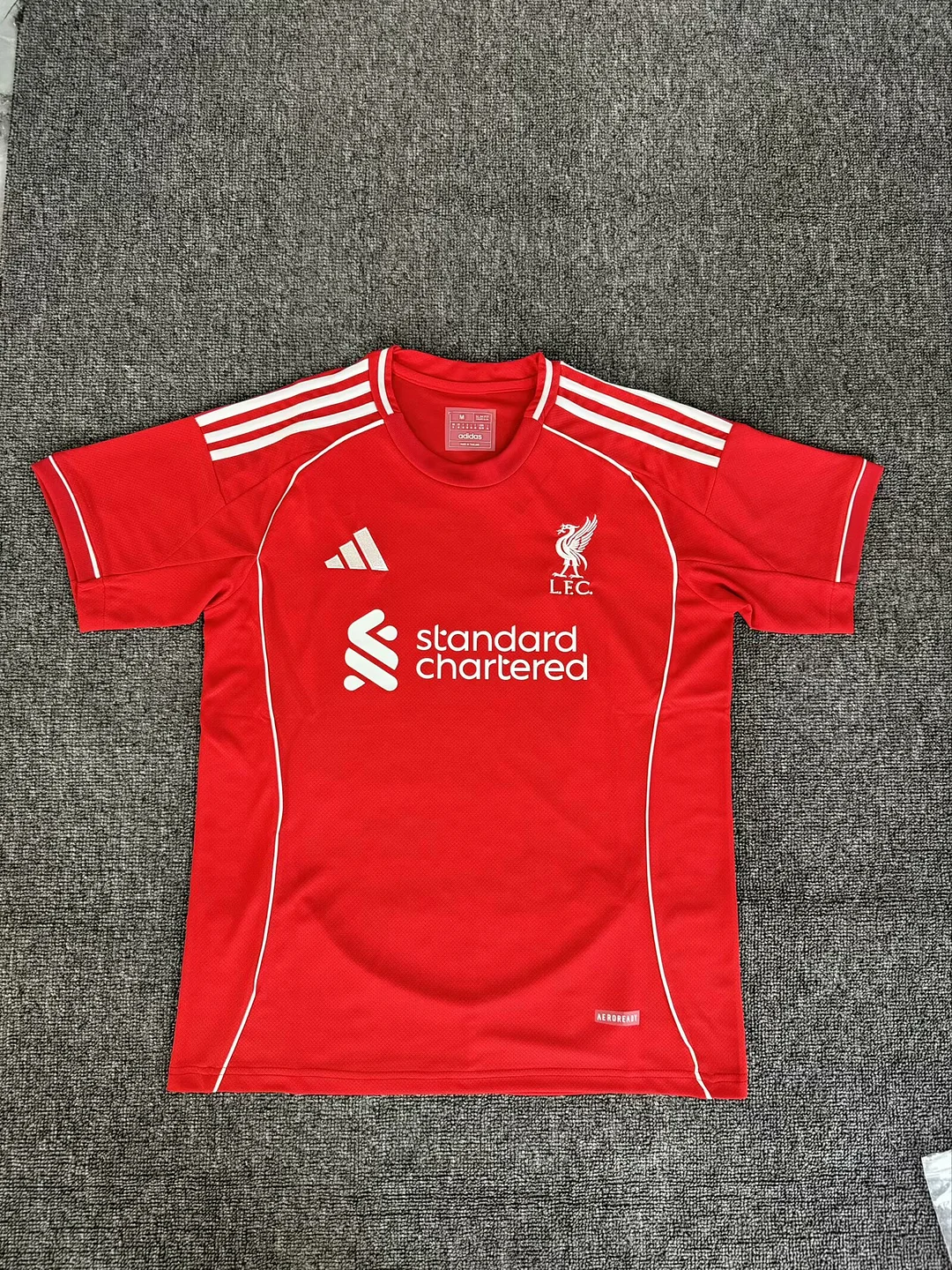 Uniforme Liverpool Casa 2025-2026