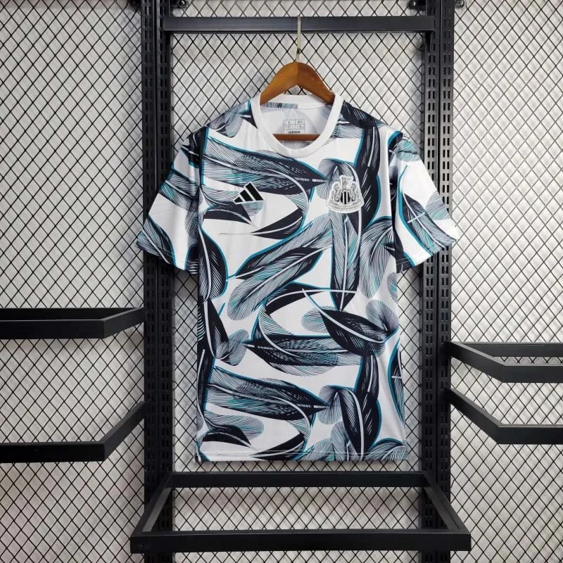 Uniforme Newcastle United Treino Pré-Jogo 2024-2025