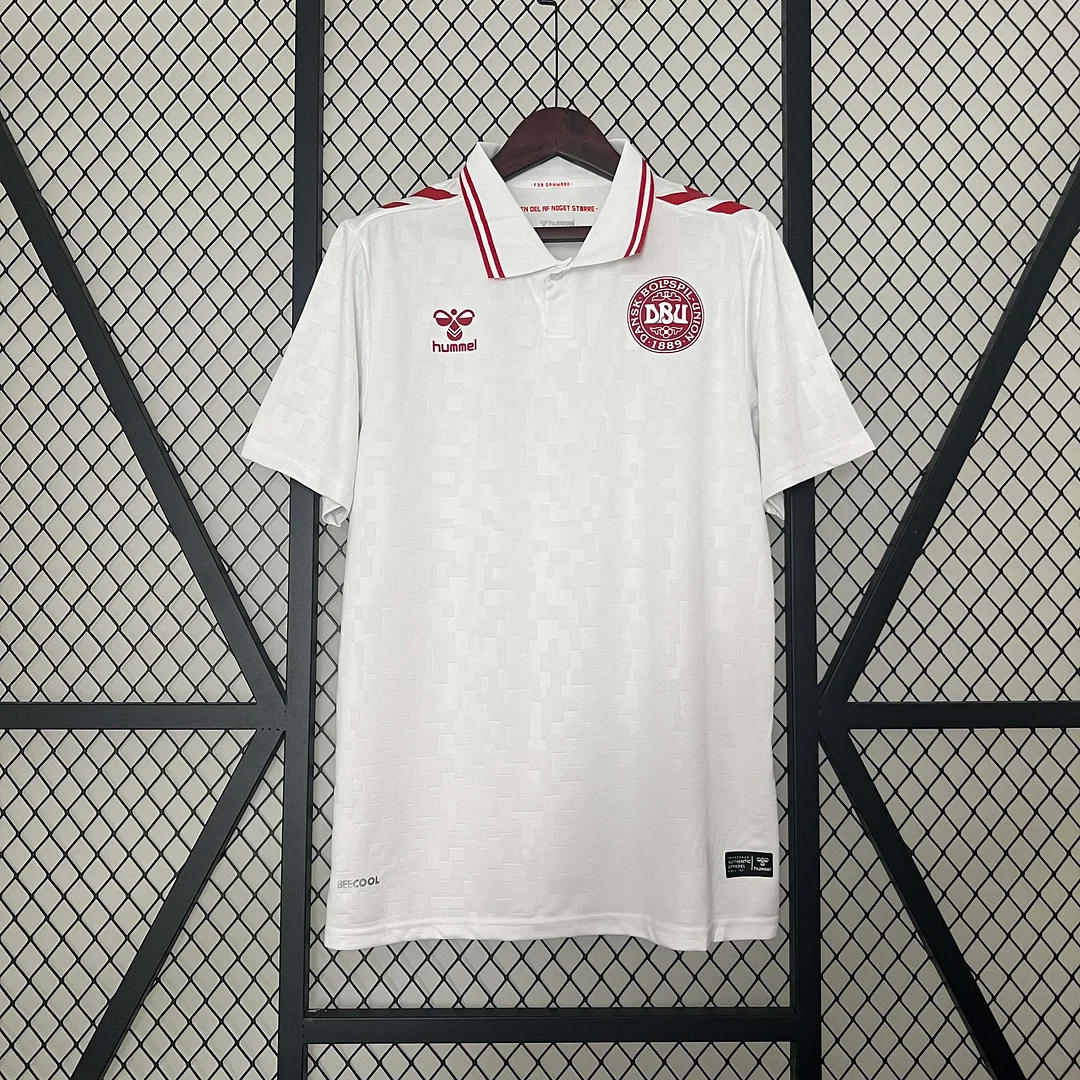 Uniforme Denmark Away 2024