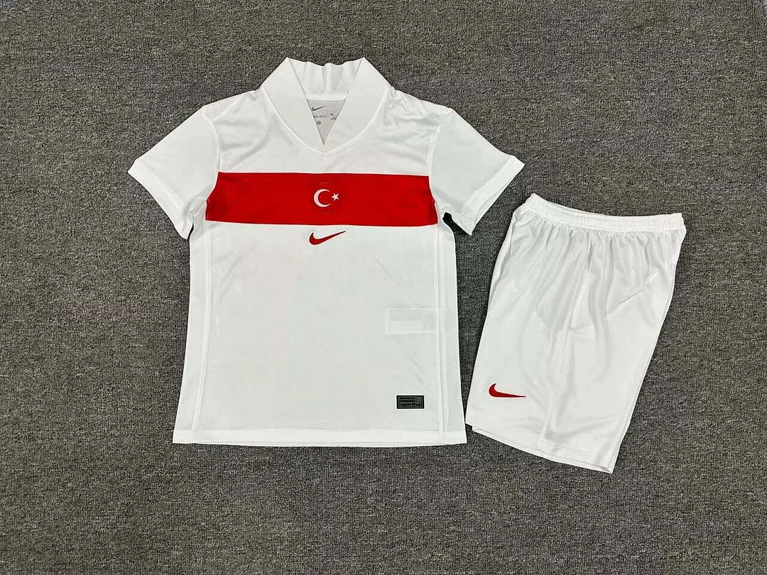 Uniforme Turkey Home 2024